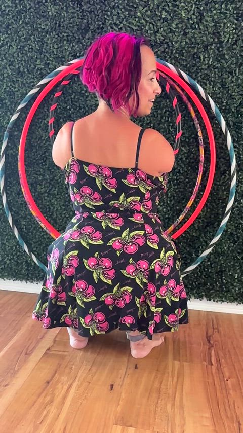 Curvy, tiny and sexy, let me know if that’s what you want