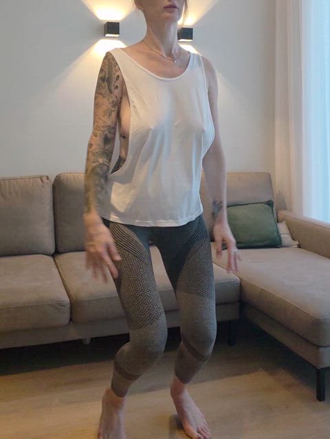 It’s not easy to do jumping jacks with huge saggy tits like mine… gonna be honest with you haha