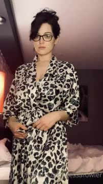 Tessa Fowler Robe Reveal