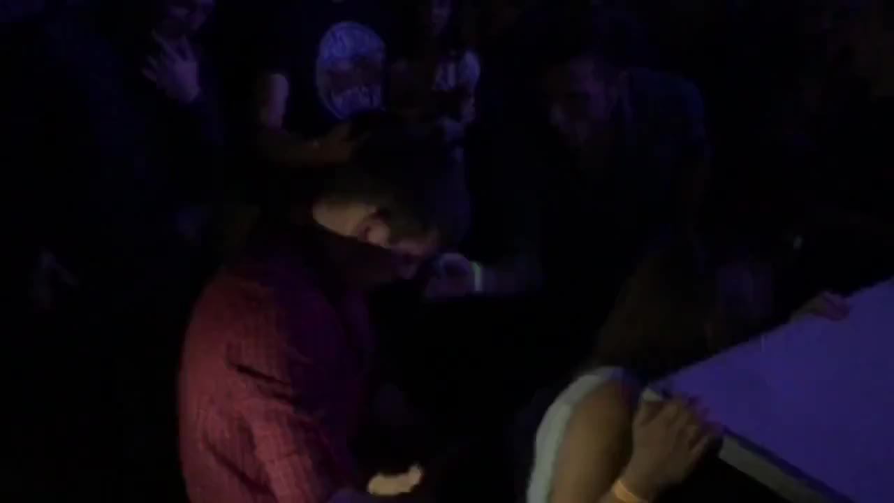 Fucking in the nightclub