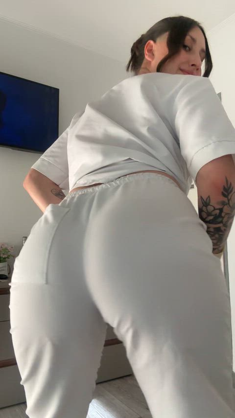 Tell me  if you would jerk off to my nudes