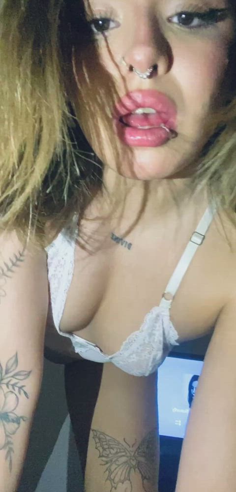 Let me feel that tongue