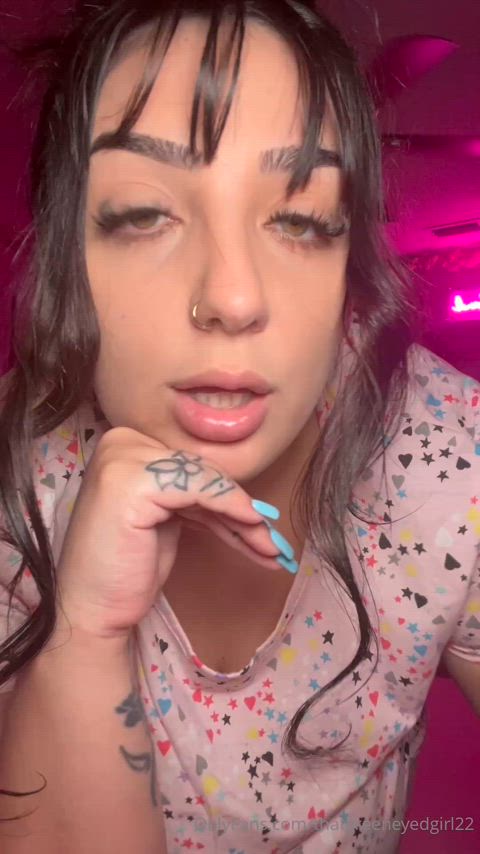 Thatgreeneyedgirl22