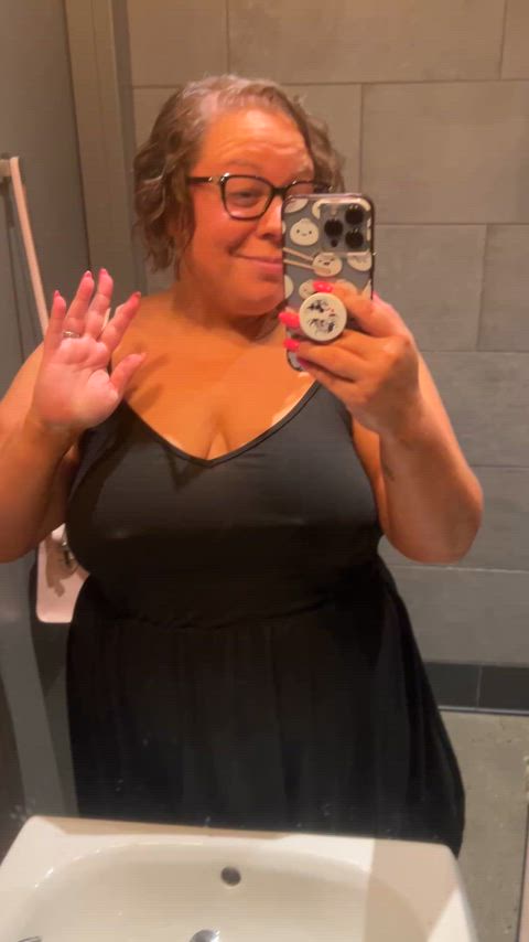 Come join me in the bathroom?