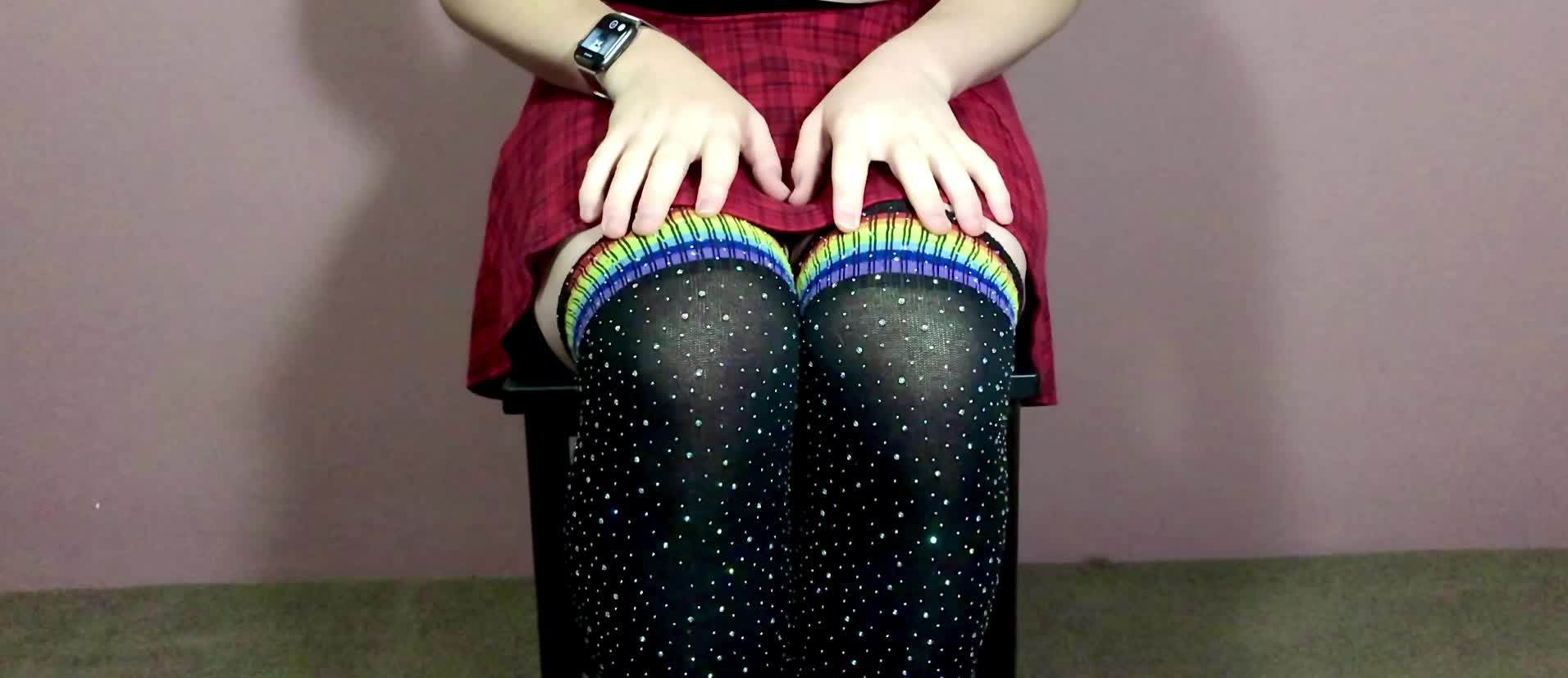 Presenting my soft, bouncy caged clitty to you for inspection