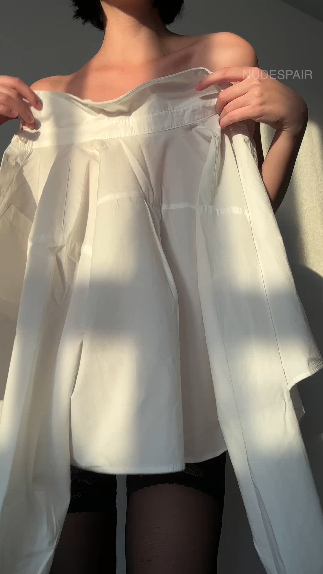 Sunlight knows exactly where to touch