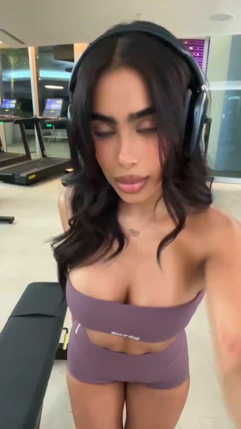 tightest gymgirl