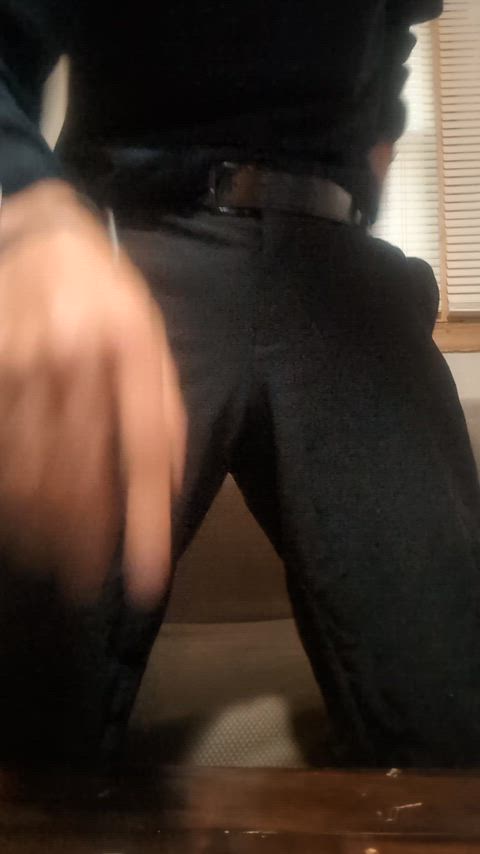 honey I'm back home and I brought dinner