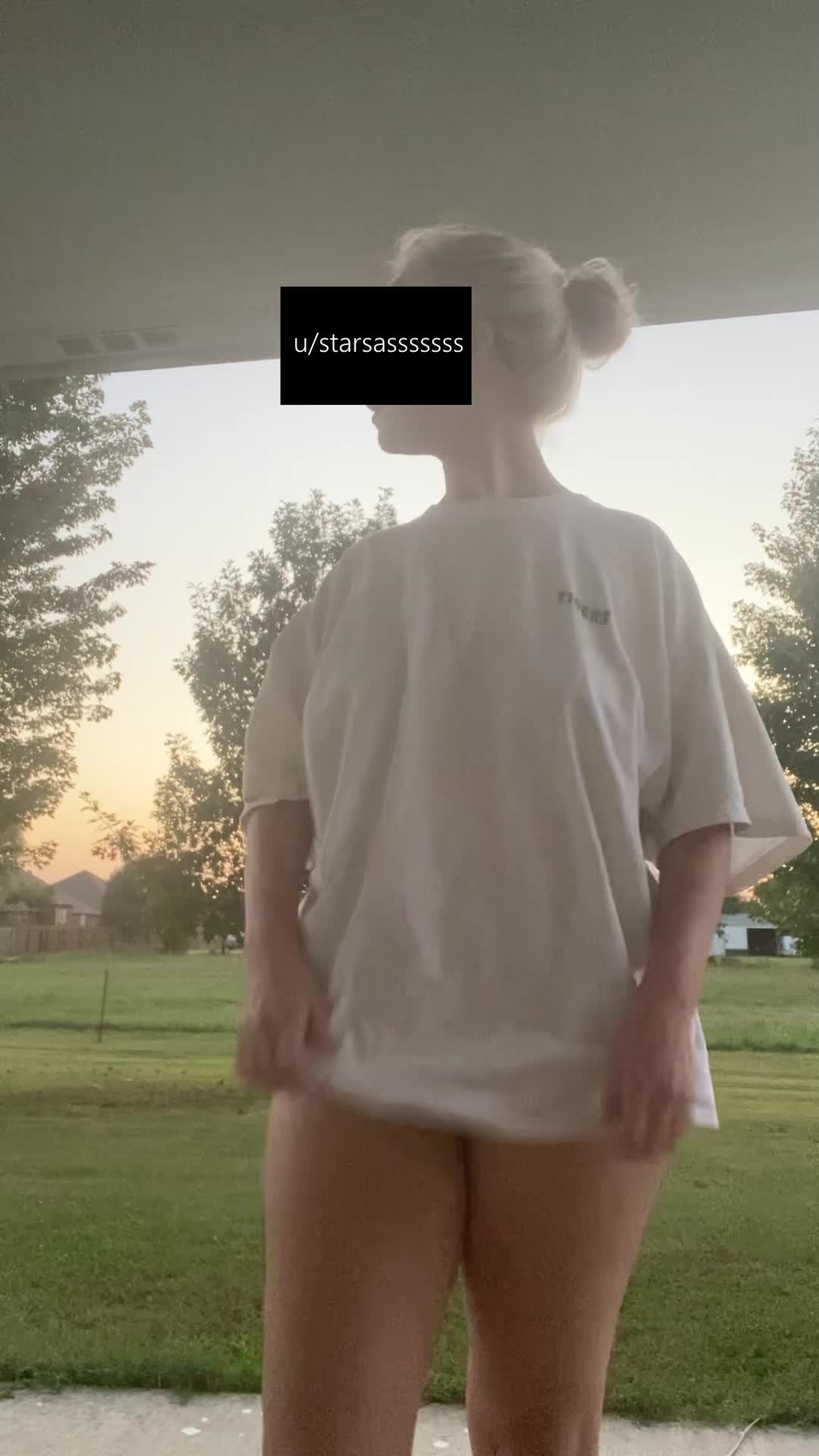 I put on a nice show for the neighbors 😘😛 Thank you for sorting by new ✨😊