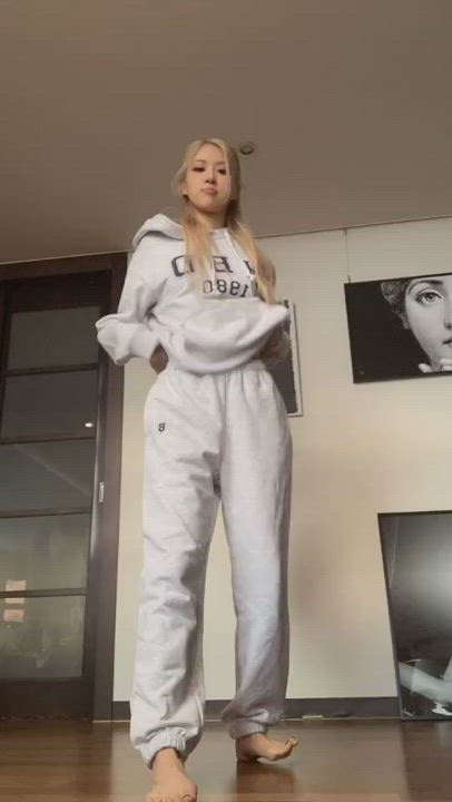 Rose - Blackpink (WAP)