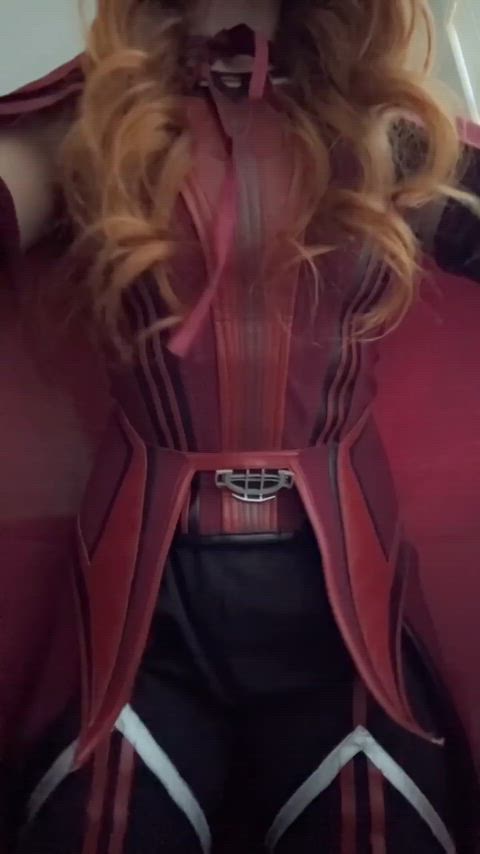 Scarlet witch cosplay