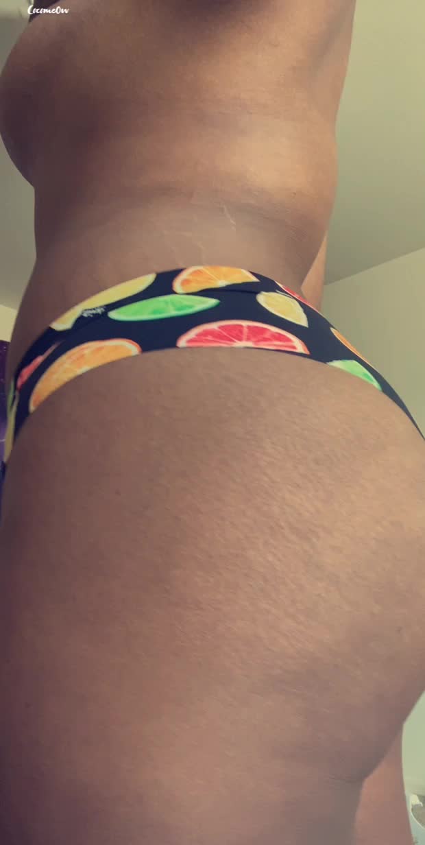 Trying in new panties 😻