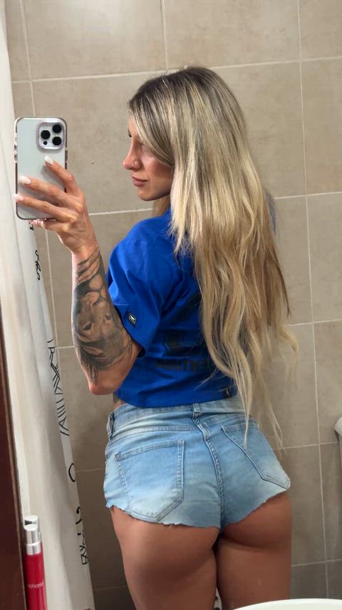 Feel like my gym butt perfectly fits in those shorts