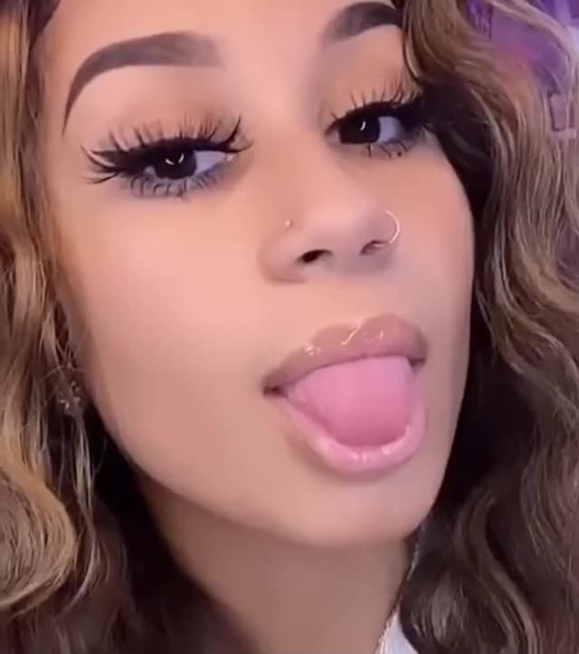 Amateur Kissing Latina Porn GIF by twittersluts
