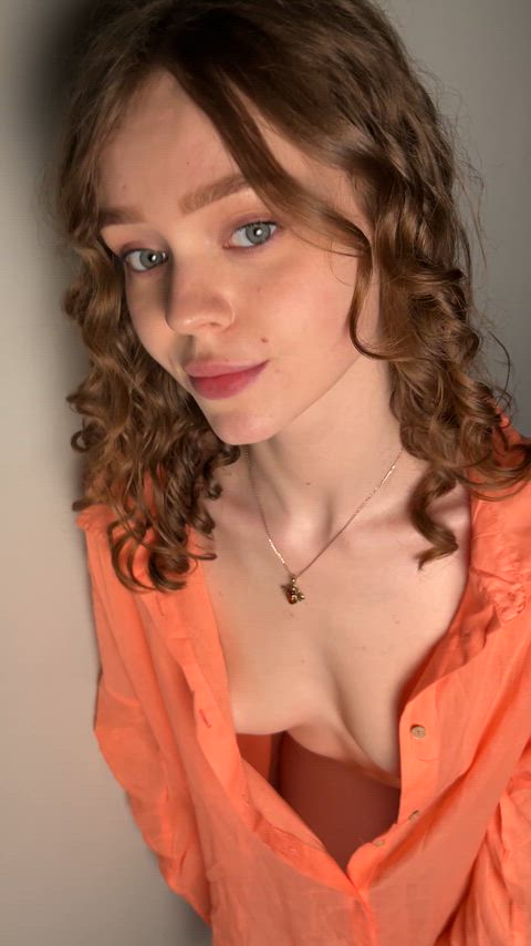 OnlyFans Teen Tits Porn GIF by neogramsciano