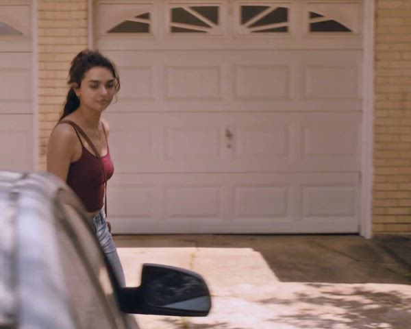 Paulina Chávez in Landman