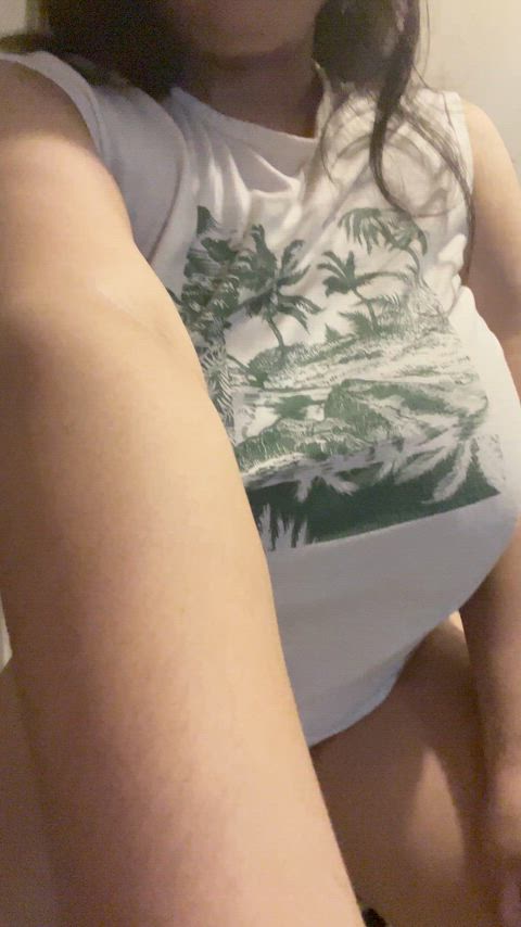 Spend your day off playing with my titties