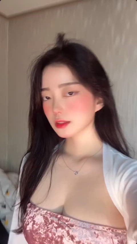 look at them bouncing