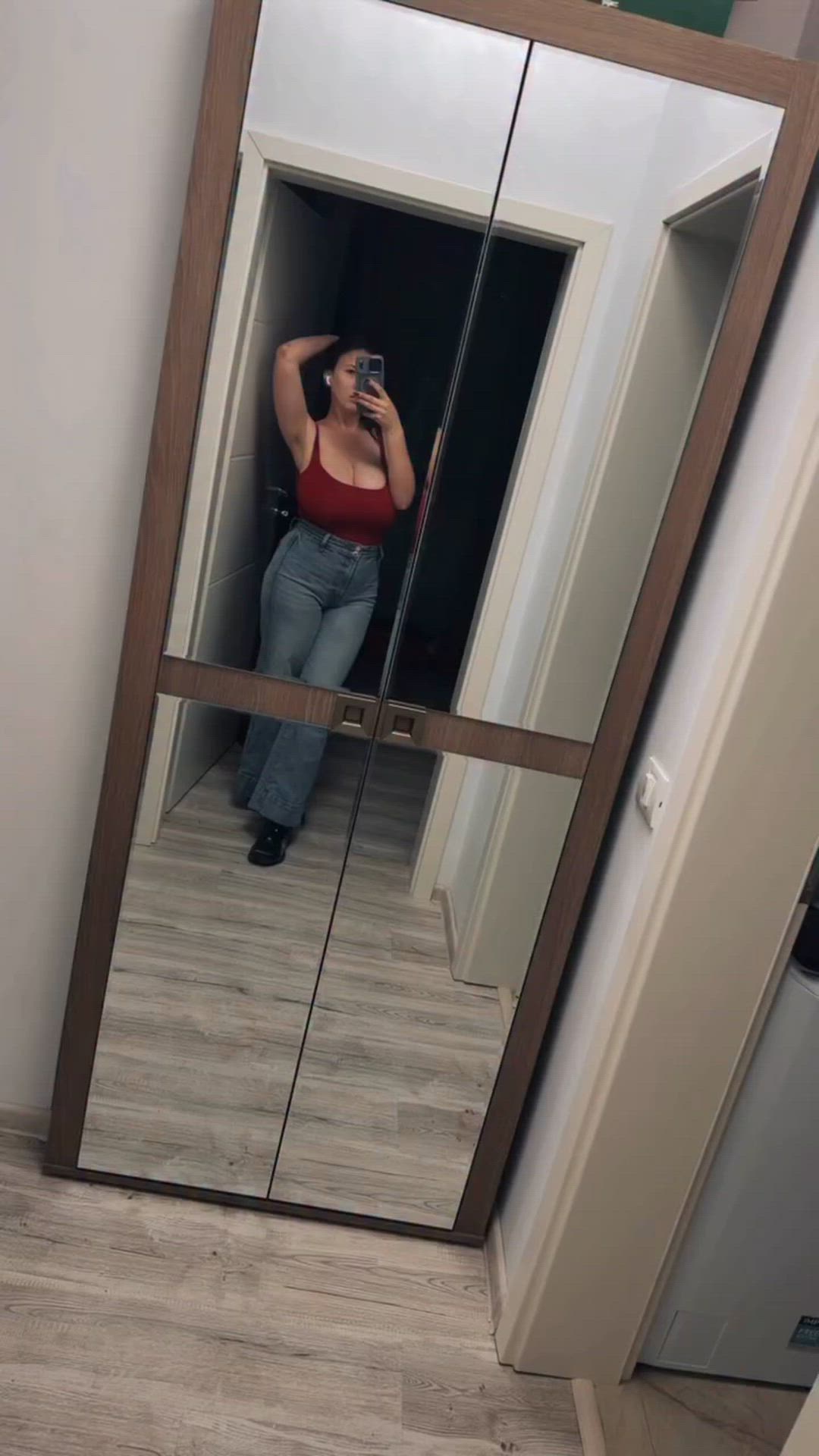 iboobs515