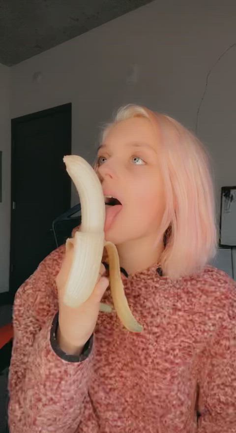 Blonde GIF by mariaanjels