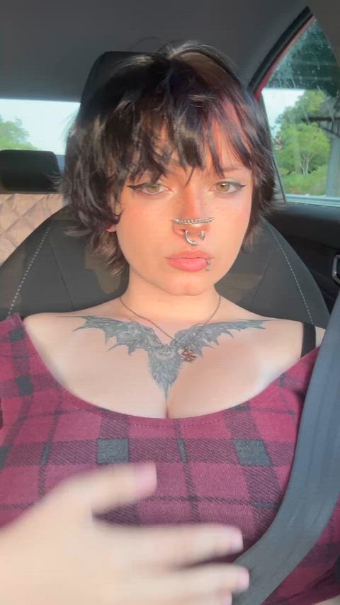 i love flashing during boring car rides