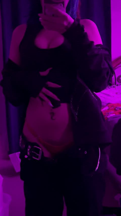 who doesn't like a tease