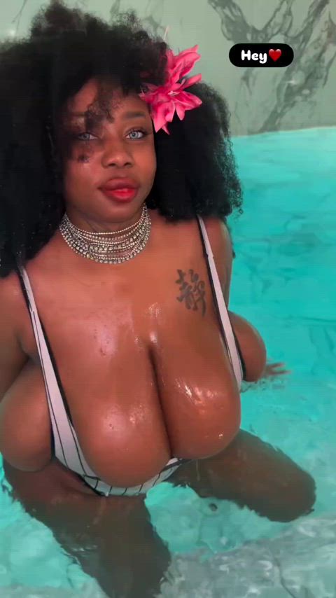 Tit Bulges in the pool