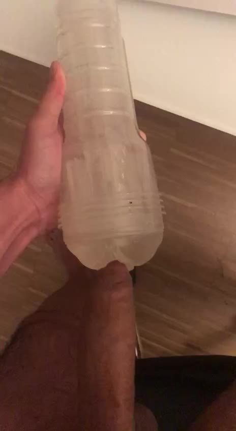Stretching my fleshlight to its limits