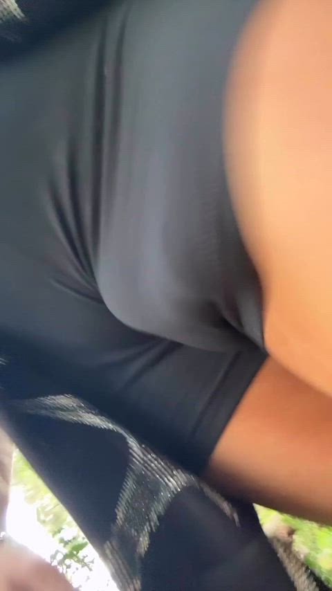 Freeballing and stroking in the woods