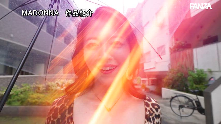 Blurred video preview