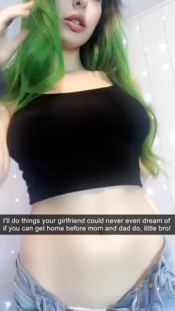Snaps from your slutty sister never leave you disappointed!