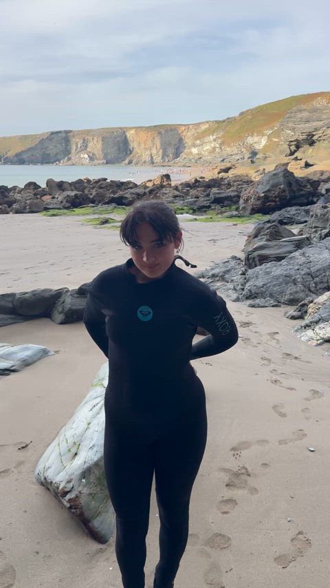 Flashing at public beach 🏖️