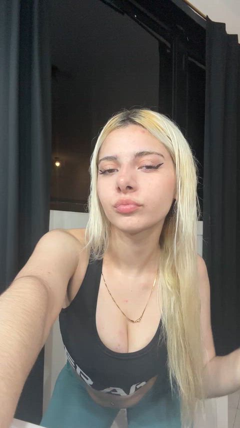 college girl blonde getting too slutty