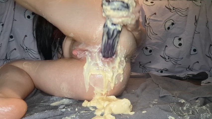 Messy buttery anal