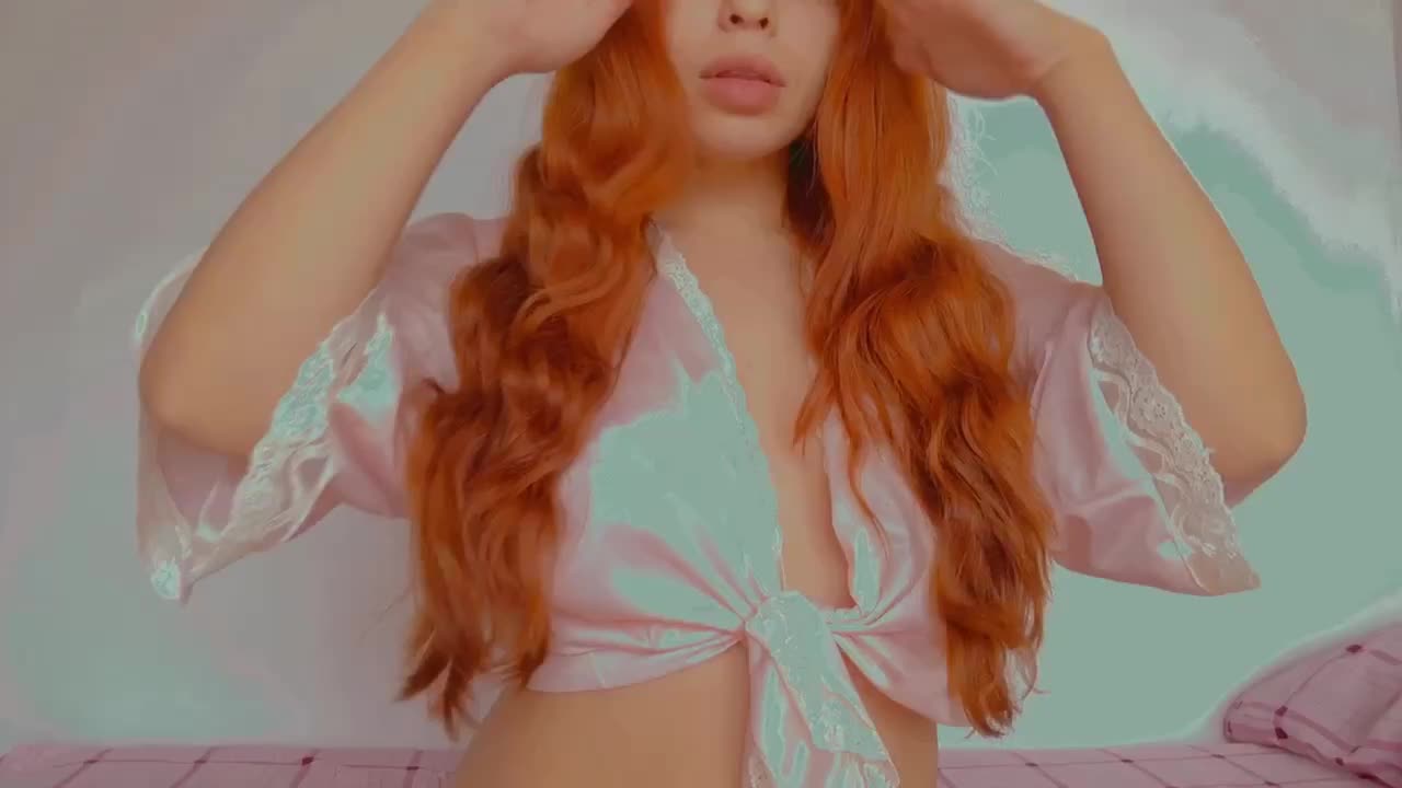 Artsy with a hint of slutty 🌷