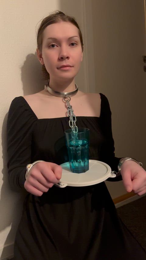 Being a good servant to mommy