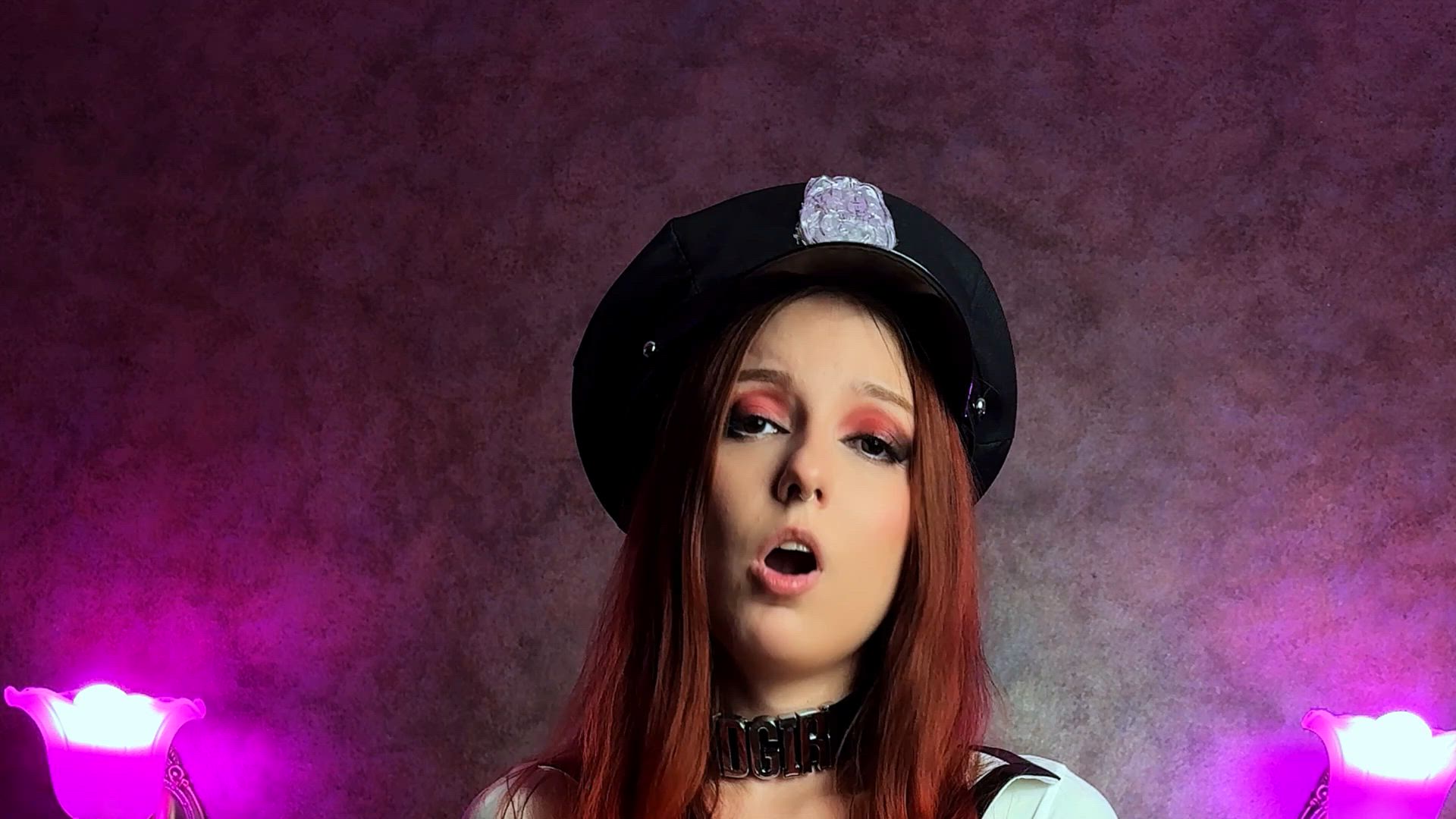Naughty policebabe is ready to play bad cop