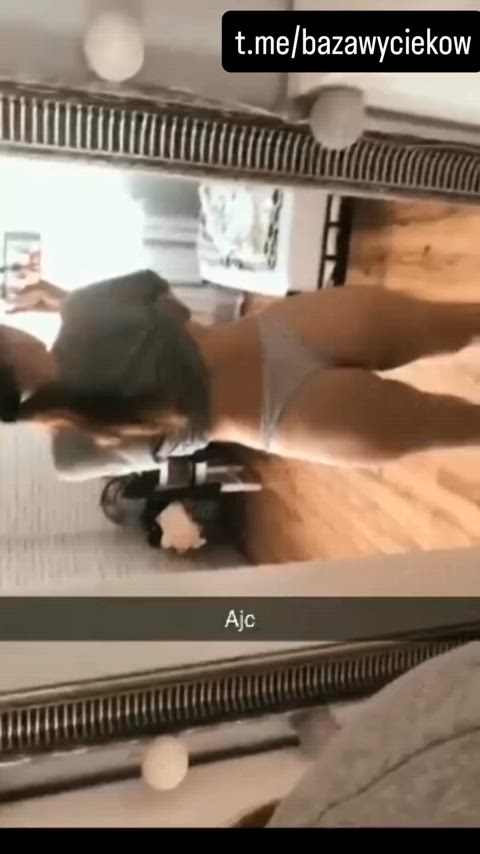 Koleżanka, lat 20 🥵🥵