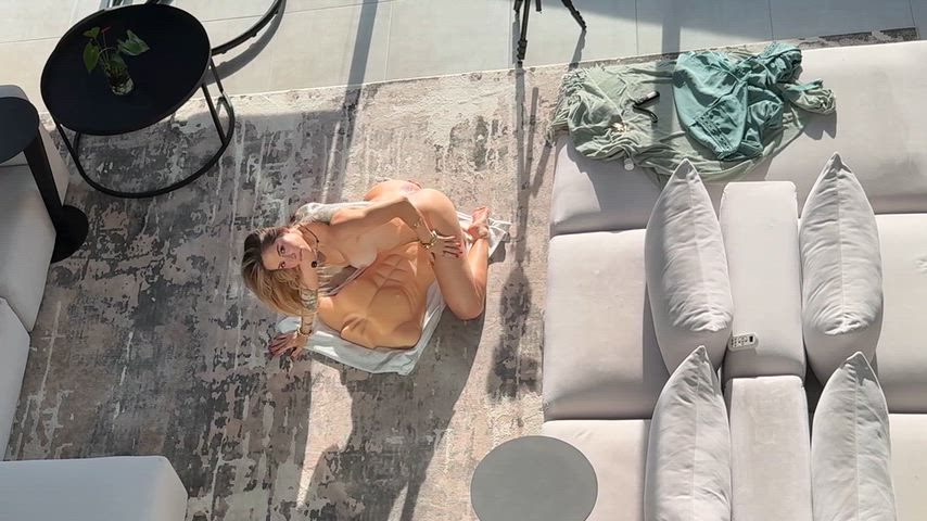 Love this angle thumbnail