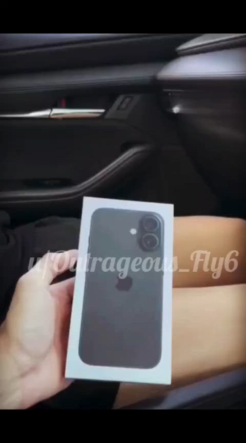 29F : This guy Gifting me the iPhone to take me 1-1 and raw.. [C][F]