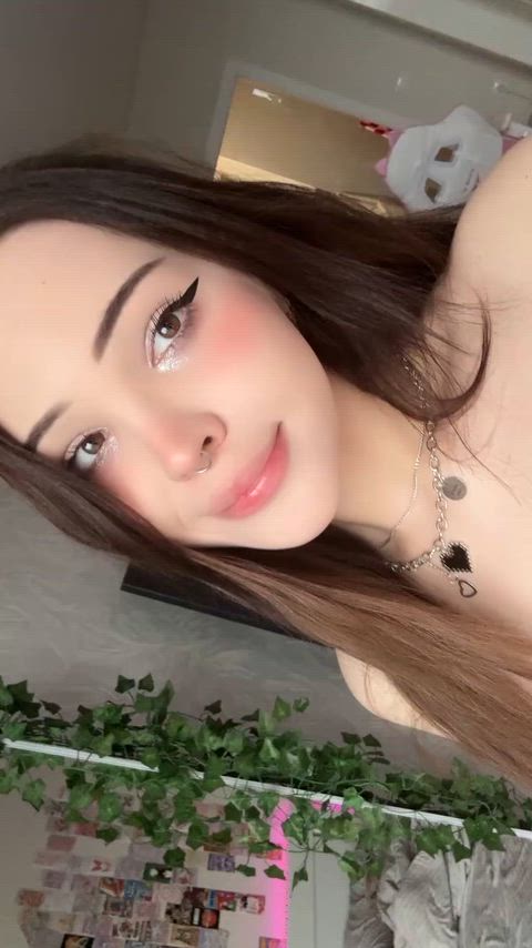 Straight men are into trans girls, right?