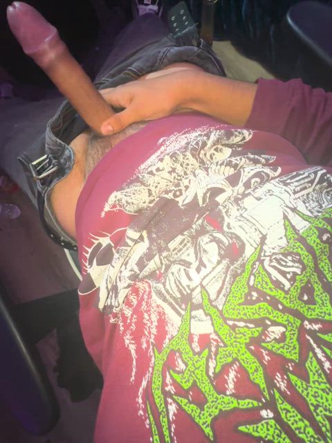 19, who’s gonna help me make this huge cock nut? 😋