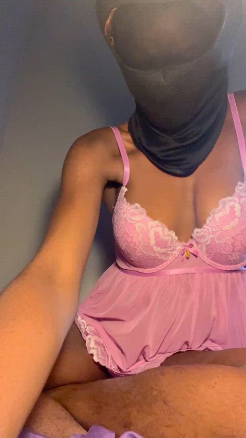 im always available for sexting and call daddy🥰