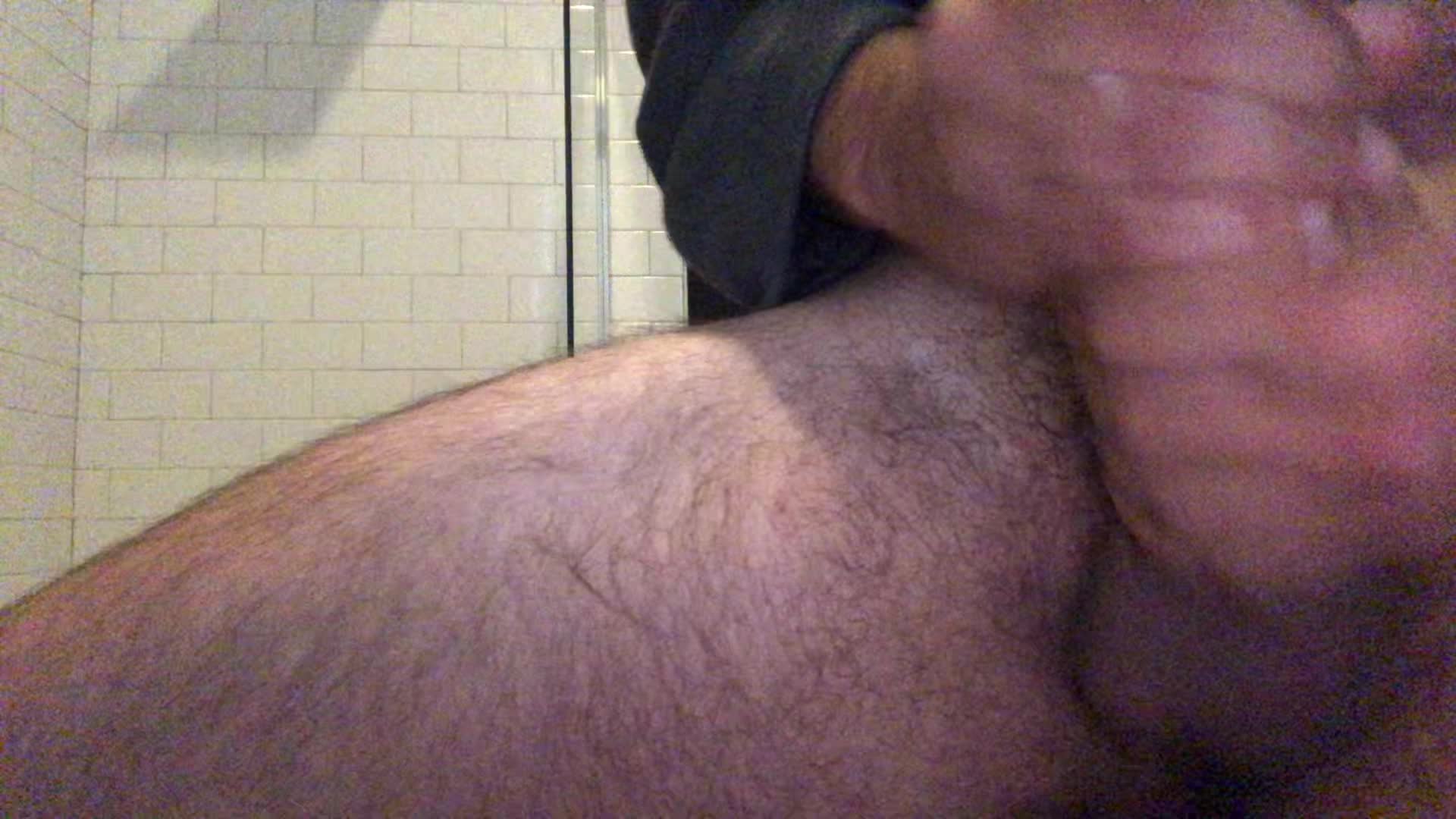 Stroking is the new “smoke break.”