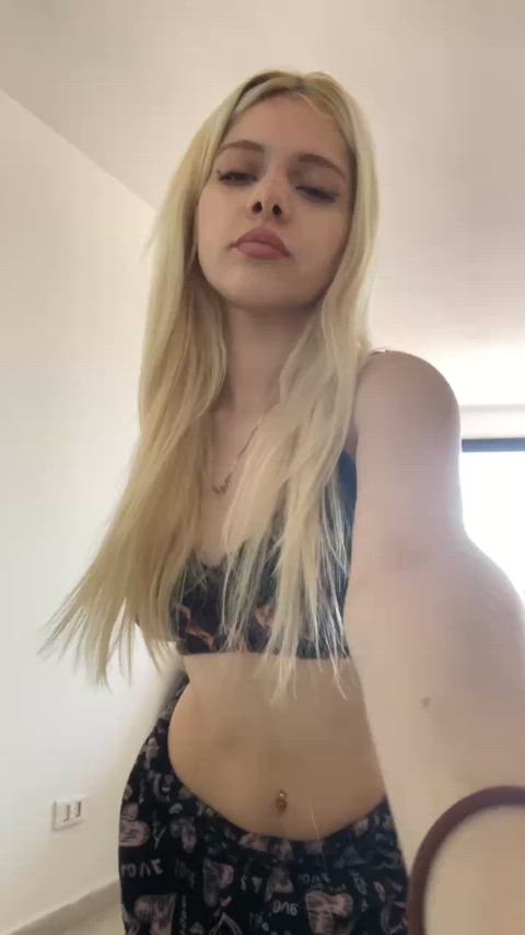 dad is proud to her good daughter