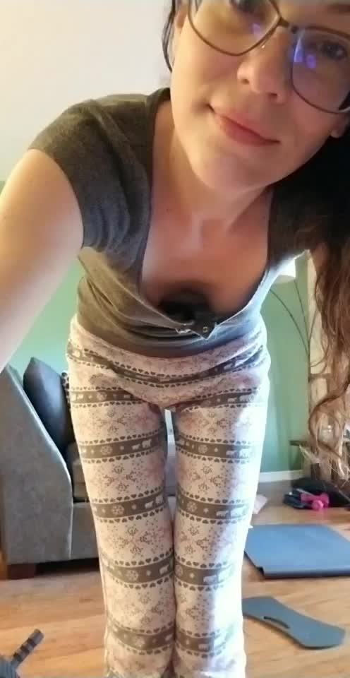 Meow! 37