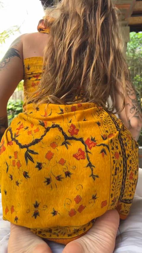 What do you think of girls who don't wear panties??