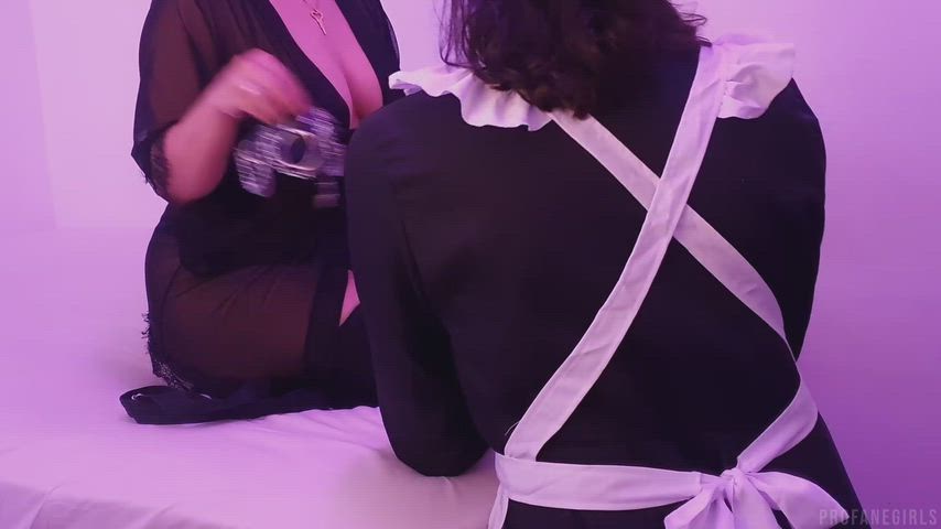 Horny domme & sissy maid training session