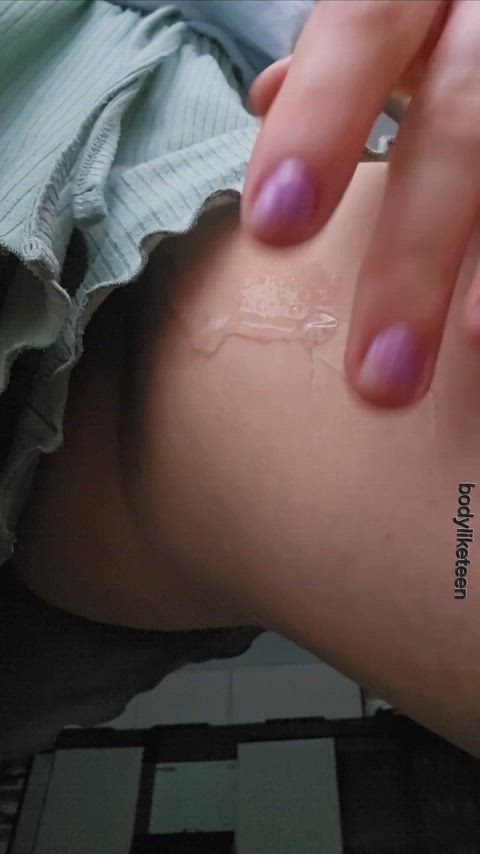 Its dripping on my legs.. I can't handle my wetness.. need someone to lick it regularly:p