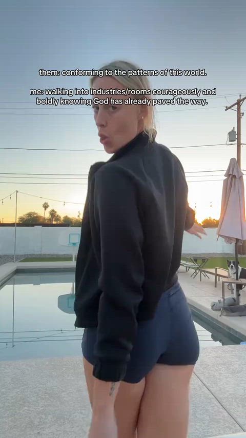 Sophie Cunningham - American Basketball Player